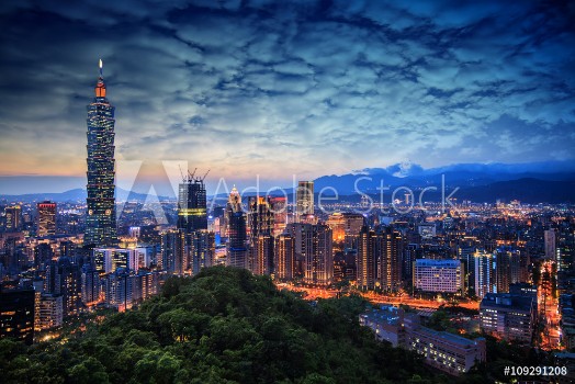 Picture of Beautiful sunset of Taipei Taiwan city skyline